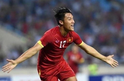 Vietnamese overseas midfielder officially returns to the V-League