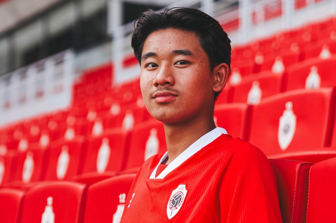 Vietnamese prodigy signs contract with a European top-flight club