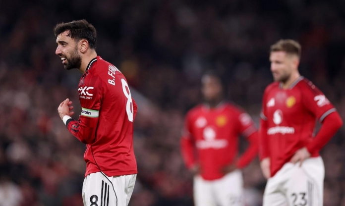 Bruno 'nổi điên' với đồng đội, phòng thay đồ MU hỗn loạn tột độ