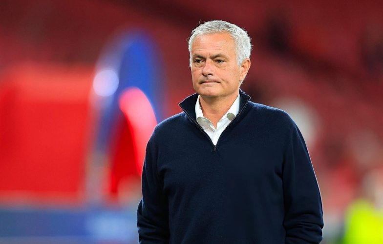 Consecutive losses in the Champions League put Mourinho at risk of being fired