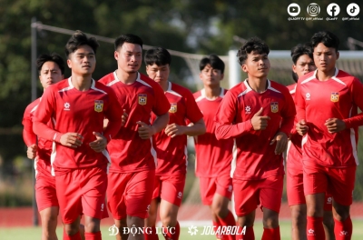 The Laos national team receives special assistance from a Vietnamese club ahead of the AFF Cup.