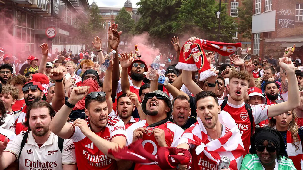 1 triệu người nhuộm đỏ London mừng Arsenal vô địch Ngoại hạng Anh - Ảnh 17.
