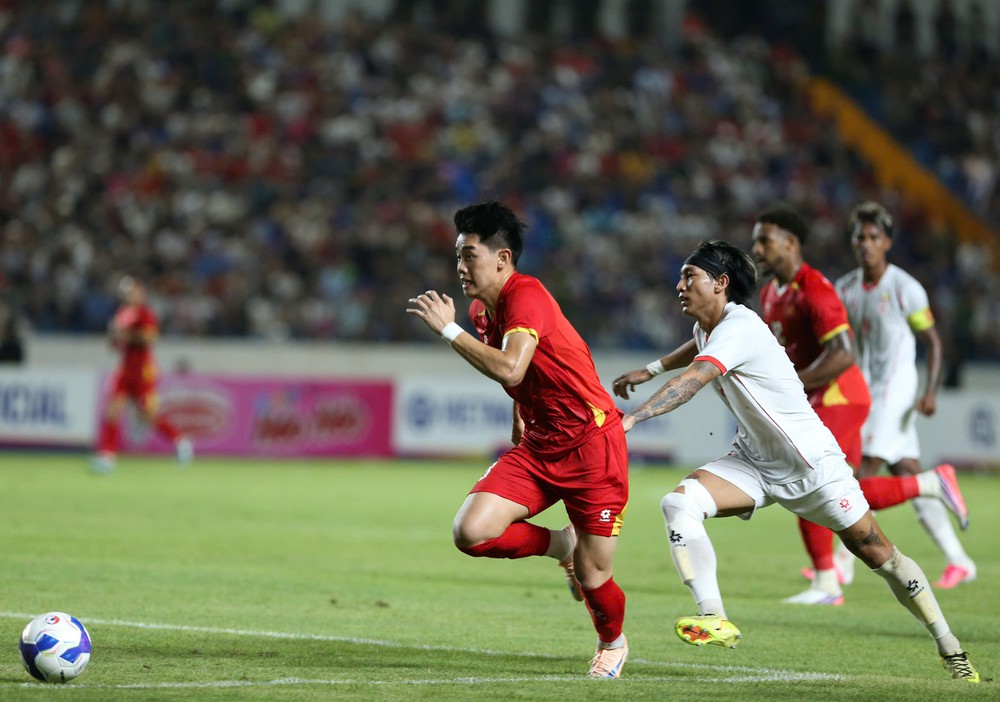 Đội tuyển Việt Nam lấy công bù thủ để chinh phục ASEAN Cup  - Ảnh 2.