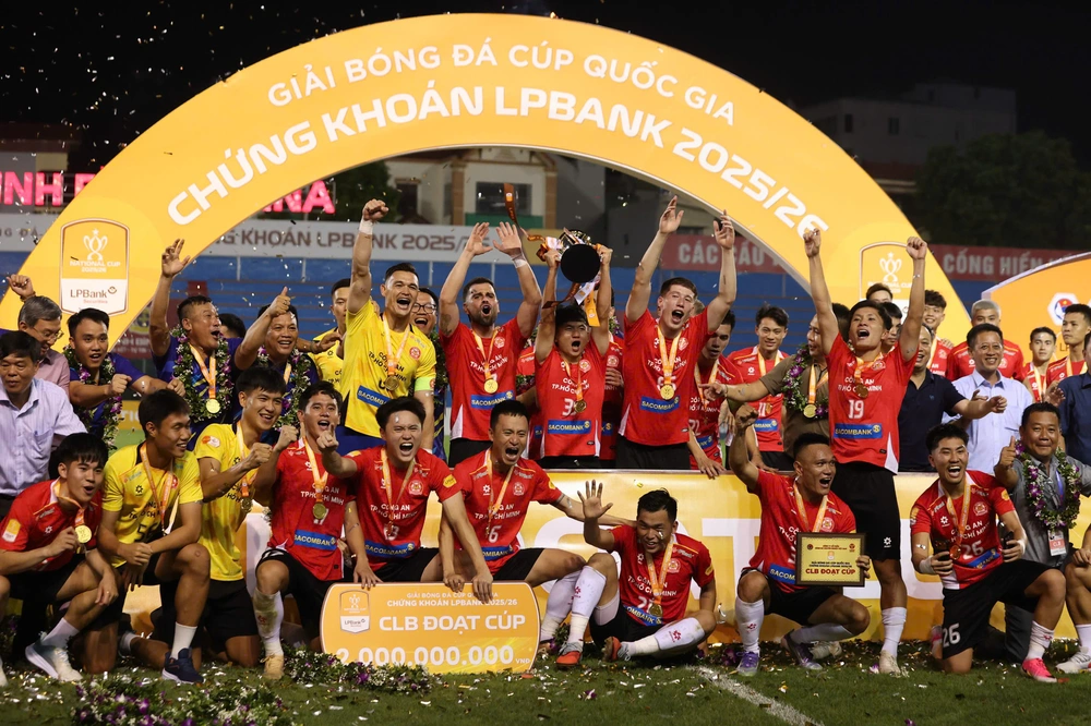 Chiếc Cúp cuối cùng - Ảnh 1.
