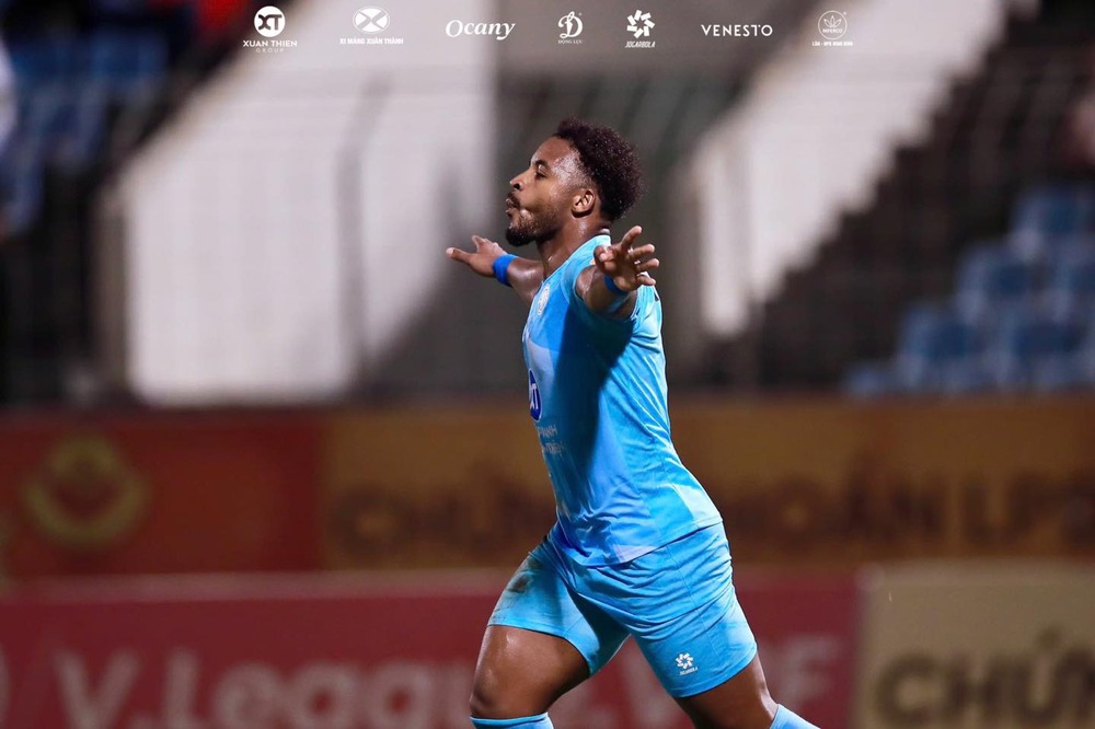 Xuân Son giúp Nam Định vào bán kết Cúp Quốc gia - Ảnh 1.