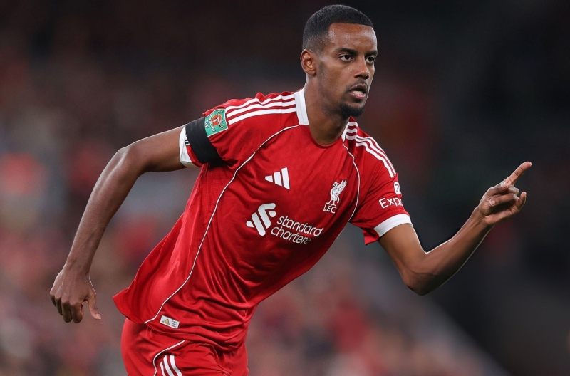 Alexander Isak: &#39;I should have scored more goals&#39;