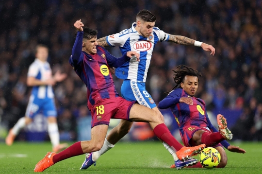 Live football Barcelona vs Espanyol, 23:30 tonight April 11