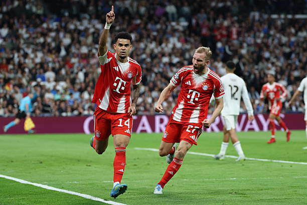 Bayern Munich thắng Real Madrid 2-1 ở tứ kết lượt đi Champions League Bayern Munich thắng Real Madrid 2-1 ở tứ kết lượt đi Champions League