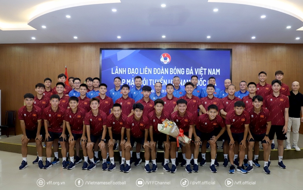 Vietnam U19 receives major mission at Southeast Asian tournament