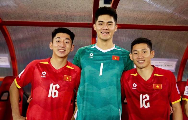 Coach Kim Sang Sik gives opportunities to a series of U23 Vietnamese players in the rematch against Nepal?