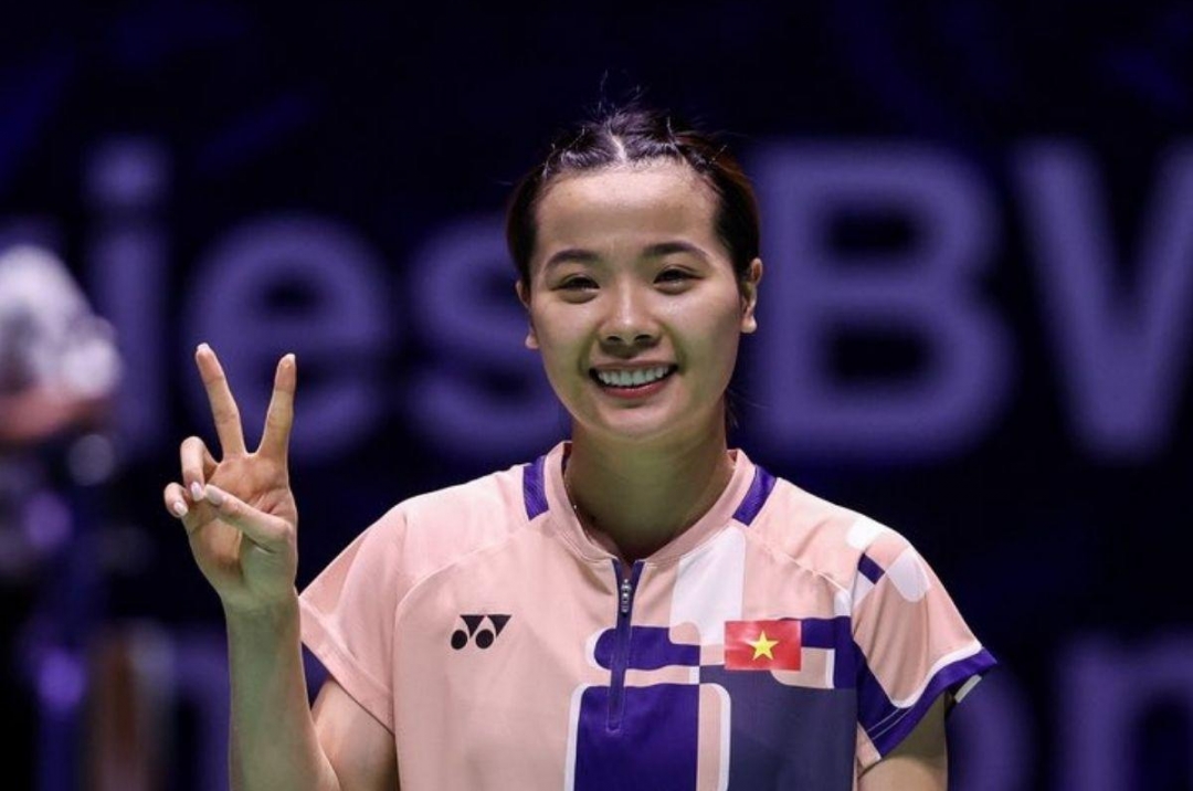Live badminton: Nguyễn Thùy Linh vs Hina Akechi at 10:40 AM today, November 8