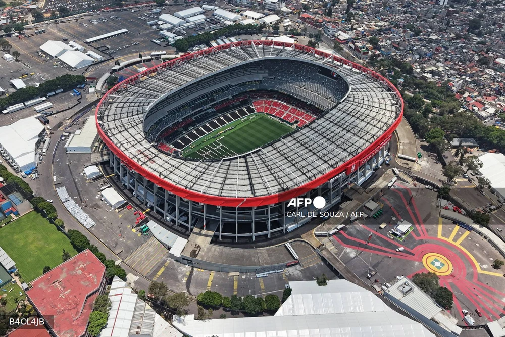 Anh đối đầu Mexico ở vòng 16 đội World Cup 2026, HLV Thomas Tuchel chỉ ra "bất lợi rất lớn" - Ảnh 1. Anh đối đầu Mexico ở vòng 16 đội World Cup 2026, HLV Thomas Tuchel chỉ ra "bất lợi rất lớn" - Ảnh 1.