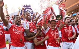 Arsenal fan murdered celebrating championship, suspect is Man United supporter