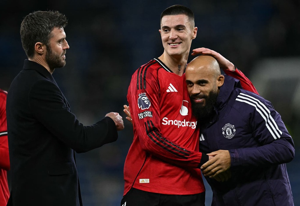 Manchester United: Rốt cuộc Carrick có phải là phương án dài hạn? - Ảnh 1.