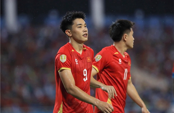 The 2026 ASEAN Cup Golden Boot Race: A Big Opportunity for Dinh Bac