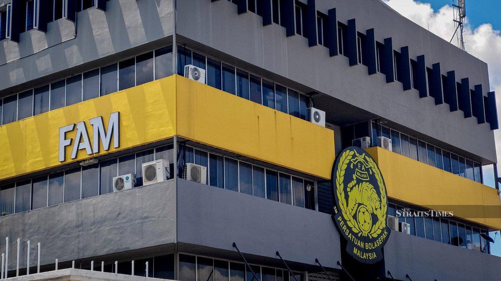 Liên đoàn bóng đá Malaysia tổ chức Đại hội bất thường sau vụ 7 cầu thủ nhập tịch bị treo giò - Ảnh 1. Liên đoàn bóng đá Malaysia tổ chức Đại hội bất thường sau vụ 7 cầu thủ nhập tịch bị treo giò - Ảnh 1.
