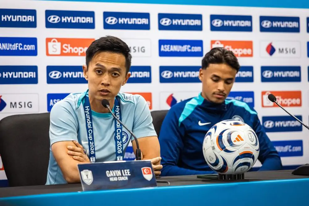 ĐT Singapore mơ vé bán kết ASEAN Cup, HLV Gavin Lee tự tin giành điểm trước tuyển Việt Nam - Ảnh 1. ĐT Singapore mơ vé bán kết ASEAN Cup, HLV Gavin Lee tự tin giành điểm trước tuyển Việt Nam - Ảnh 1.