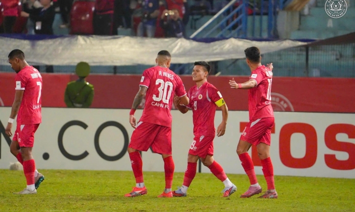 Tiền vệ Quang Hải trải lòng khi phải ăn tết xa nhà lần thứ 3