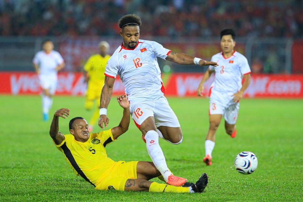 Đội tuyển Việt Nam tại bán kết Asean Cup 2026: Vòng tròn vất vả - Ảnh 1. Đội tuyển Việt Nam tại bán kết Asean Cup 2026: Vòng tròn vất vả - Ảnh 1.