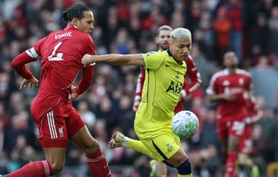Liverpool misses top 4 opportunity after draw with Tottenham