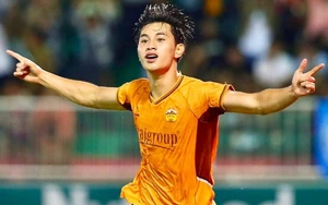 'Raw gem' Gia Bao helps HAGL overcome difficulties