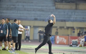 Football result: Coach Popov receives a red card as The Cong Viettel defeats Thanh Hoa