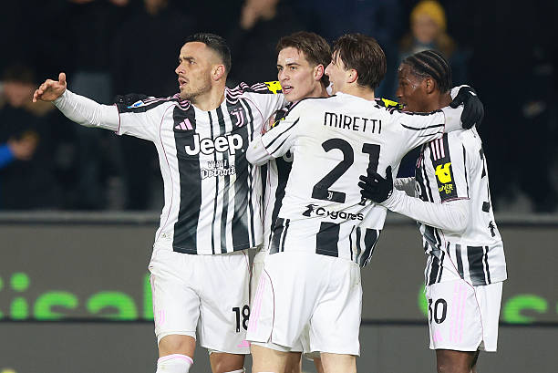 Juventus đè bẹp Pisa 4-0 ở vòng 28 Serie A