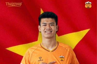 Southeast Asian media is buzzing about Vietnam’s nearly 2-meter tall central defender