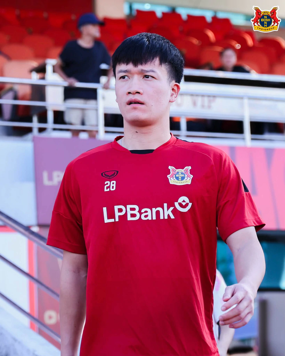 Hoàng Đức chạy đua với thời gian để dự FIFA ASEAN Cup 2026 - Ảnh 1. Hoàng Đức chạy đua với thời gian để dự FIFA ASEAN Cup 2026 - Ảnh 1.