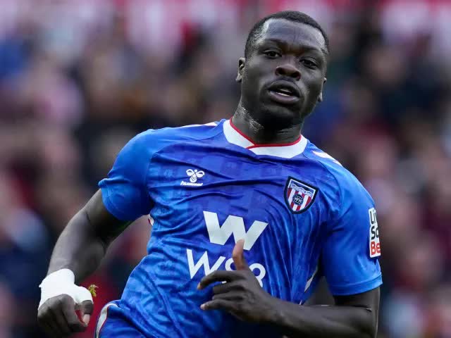 Nhận định, soi tỷ lệ Leeds vs Sunderland 02h30 ngày 04/03, Premier League - Ảnh 1.