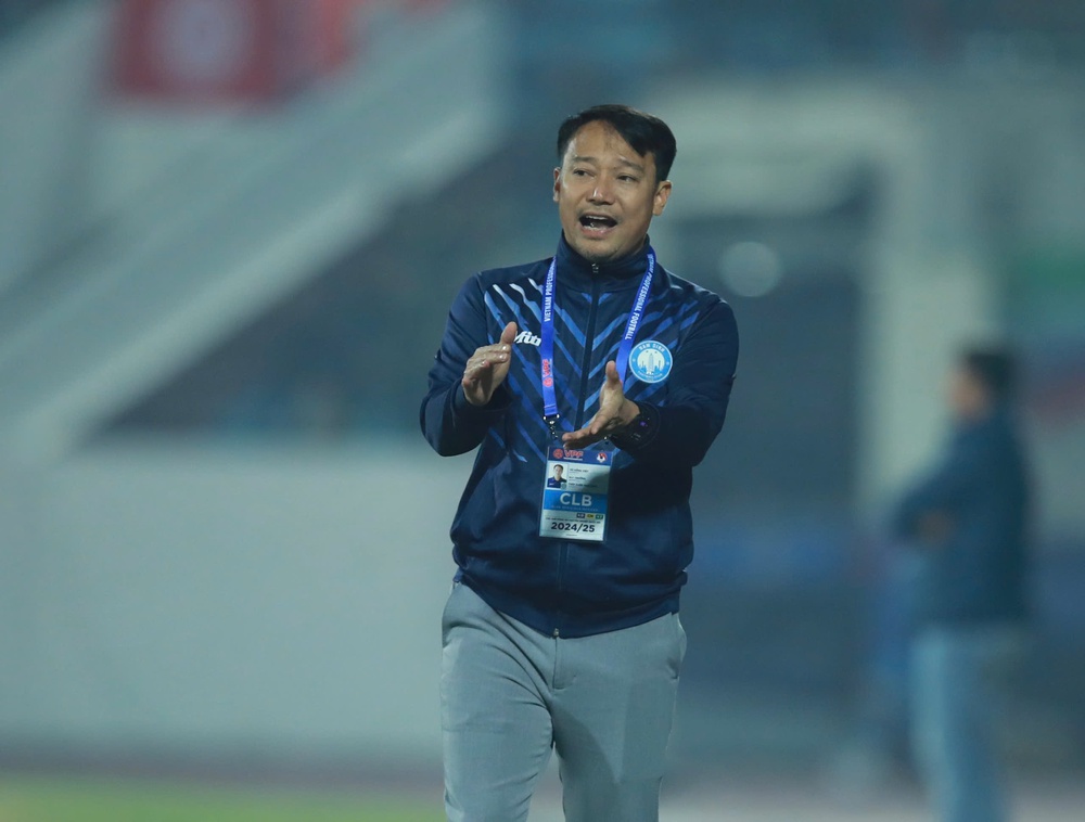 Người quan sát: Gọi nhau cố nhân - Ảnh 1.