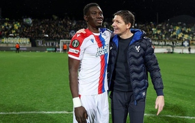 Identify the 8 teams advancing to the quarter-finals of the Cup C3