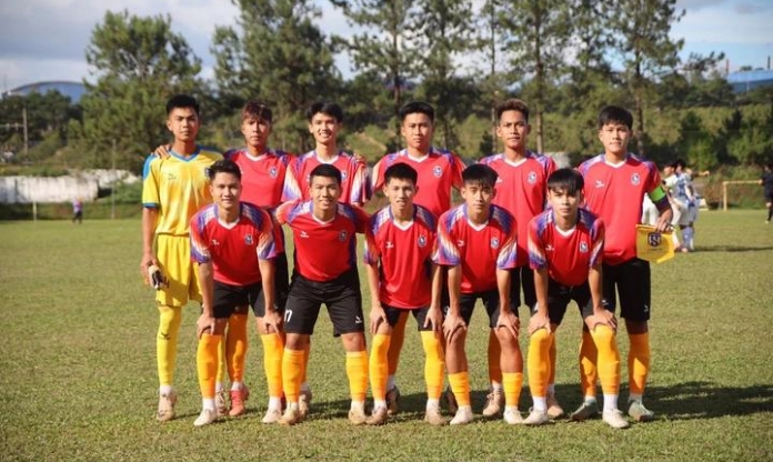 VFF phạt nặng 5 cầu thủ Việt Nam thi đấu tiêu cực