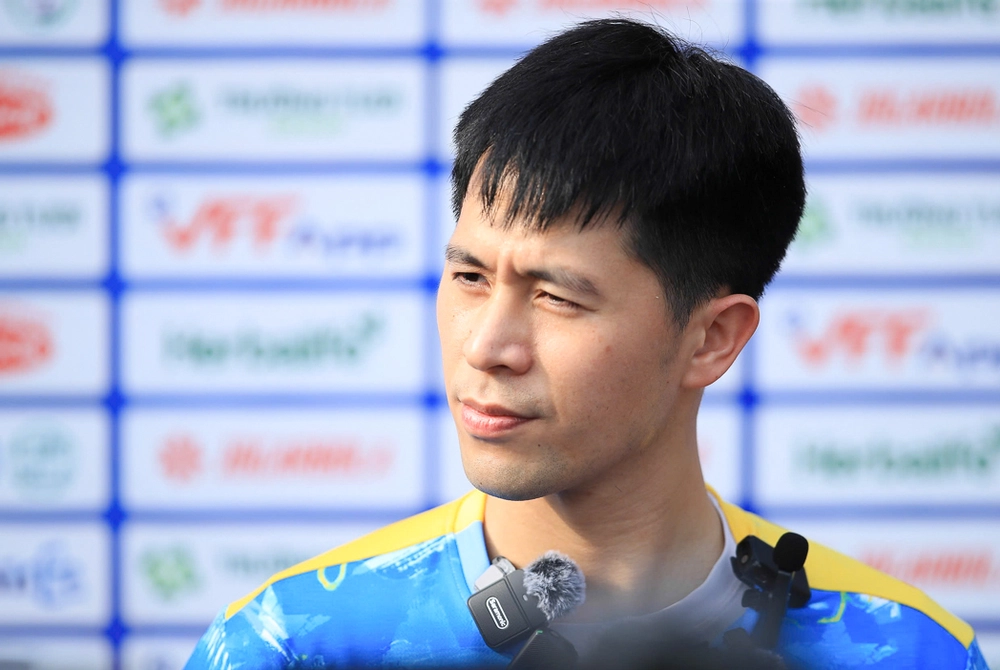 Đình Trọng xúc động khi trở lại đội tuyển Việt Nam sau hơn 3 năm - Ảnh 1.