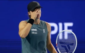 Iga Swiatek awaits revival on clay courts.