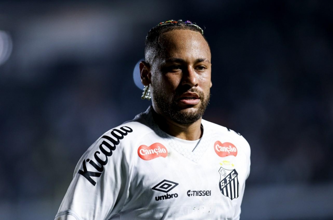 Neymar continues to endure bitter disappointment at Santos
