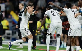 Arda Guler scores from about 60 meters, Real Madrid puts suffocating pressure on Barcelona in La Liga