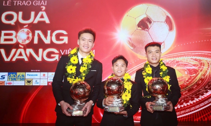 CĐV Đông Nam Á không ngừng tranh luận về QBV Việt Nam