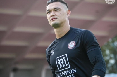 Vietnamese goalkeeper of overseas descent speaks sincerely upon officially obtaining Vietnamese citizenship