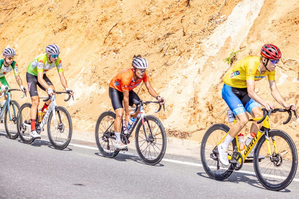 Từ "cơn sốt" VĐV nước ngoài của Thể thao Việt Nam: Nhiên liệu cao cấp và bài toán phát triển bền vững - Ảnh 1.