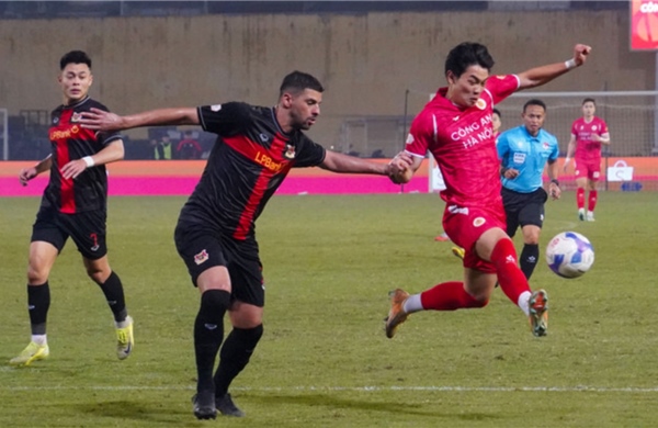 Ninh Binh - Hanoi Police: The Hero Debate