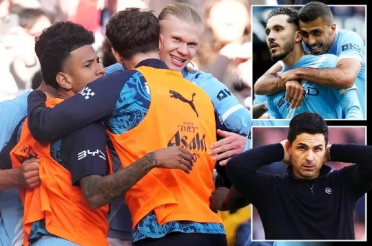 Manchester City fans collectively perform one act to mock Arsenal