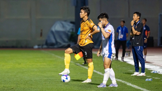 Not only assistant coach Kim Sang-sik, but a number of Thanh Hóa players are also leaving the club.