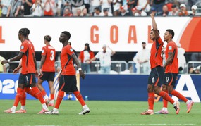 BLV Anh Ngọc: And the stands were singing 'Hey Jude'