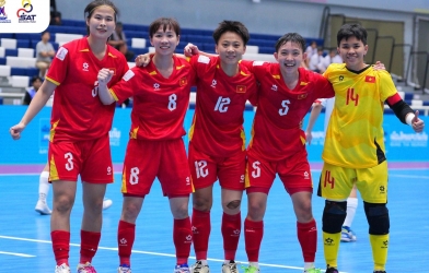 After winning two matches, when does the Vietnam team advance to the Southeast Asian semifinals?