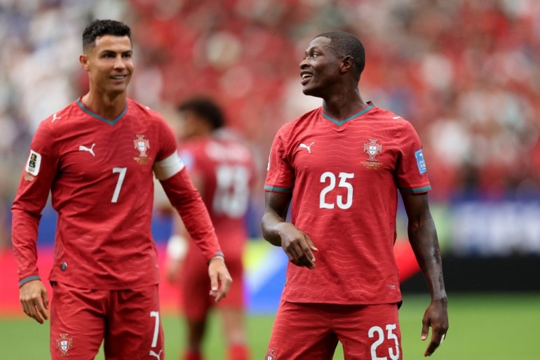 HLV Bùi Thanh Như: “Ronaldo đã hy sinh vì tập thể” - Ảnh 1.