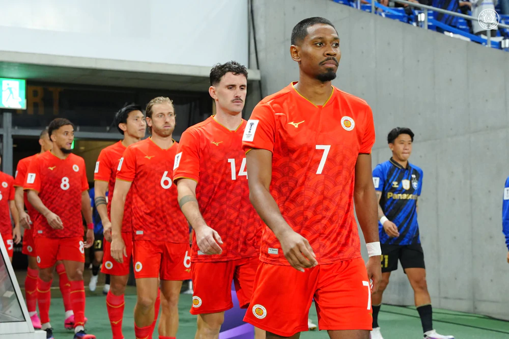 CLB CAHN bất ngờ bị FIFA cấm đăng ký cầu thủ mới ở 3 kỳ chuyển nhượng, nguyên nhân chưa được công bố - Ảnh 2. CLB CAHN bất ngờ bị FIFA cấm đăng ký cầu thủ mới ở 3 kỳ chuyển nhượng, nguyên nhân chưa được công bố - Ảnh 2.