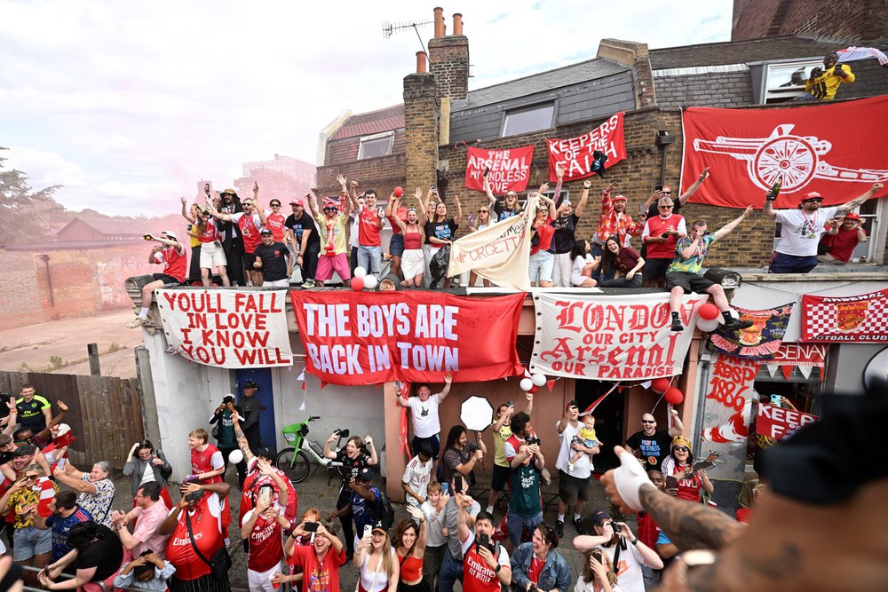 1 triệu người nhuộm đỏ London mừng Arsenal vô địch Ngoại hạng Anh - Ảnh 13.