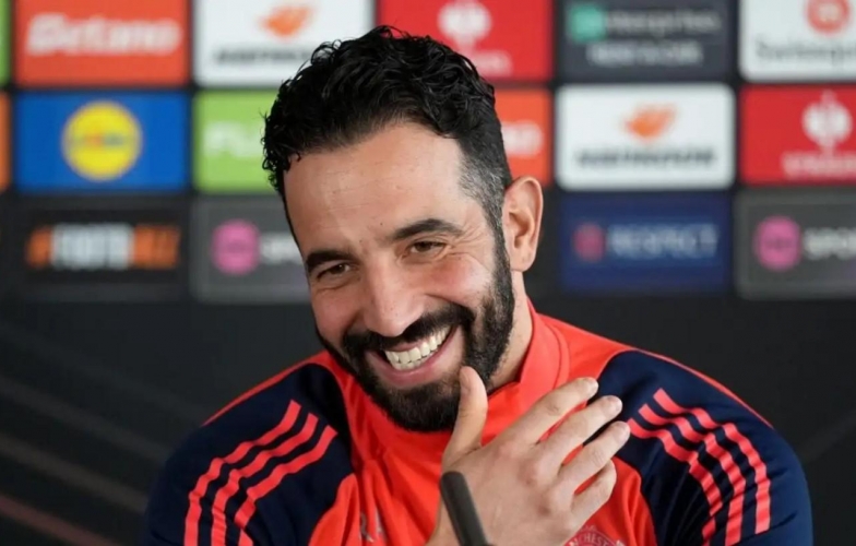 Manchester United&#39;s New Signing Surprises