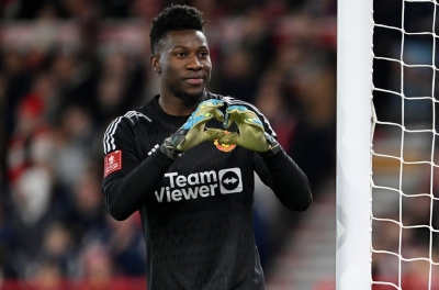 Onana transforms into 'Spider-Man' three times, sending a signal to MU